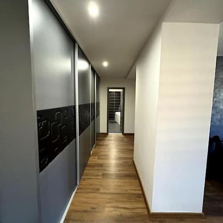 Modern Apartment In City Centre Bańska Bystrzyca Zewnętrze zdjęcie