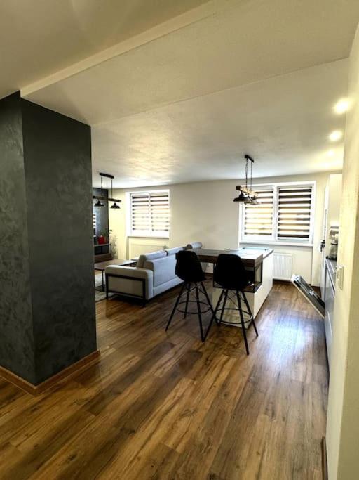 Modern Apartment In City Centre Bańska Bystrzyca Zewnętrze zdjęcie